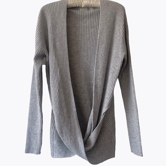ZELLA HEATHER GRAY RIBBED WRAP SWEATER SIZE SMALL - Picture 12 of 16